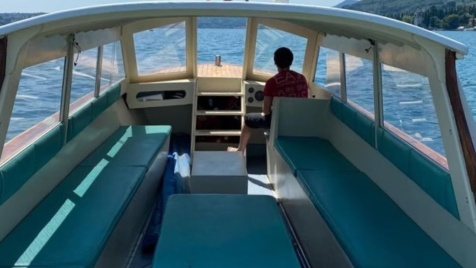 Spacious and comfortable interior of a Bertoldi Boats motorboat, perfect for scenic excursions on Lake Garda.