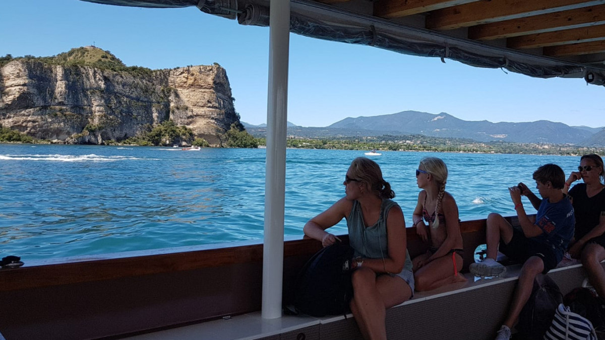 Lake Cruise (visit Bardolino + Lazise)