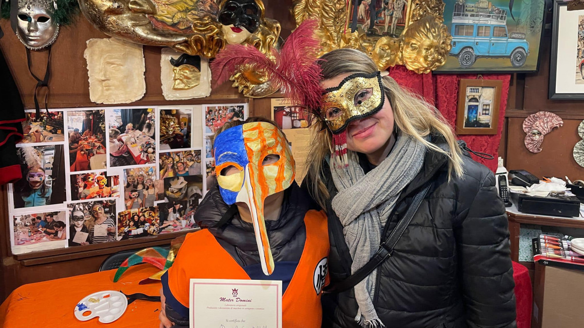 mother son afet decorating masks