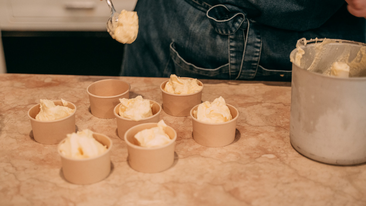 Gelato balls in the little cups