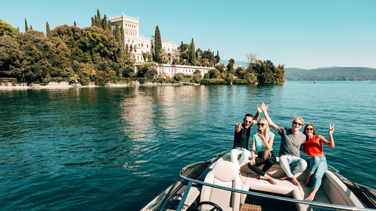 Escursione in barca all'Isola di Garda da San Felice