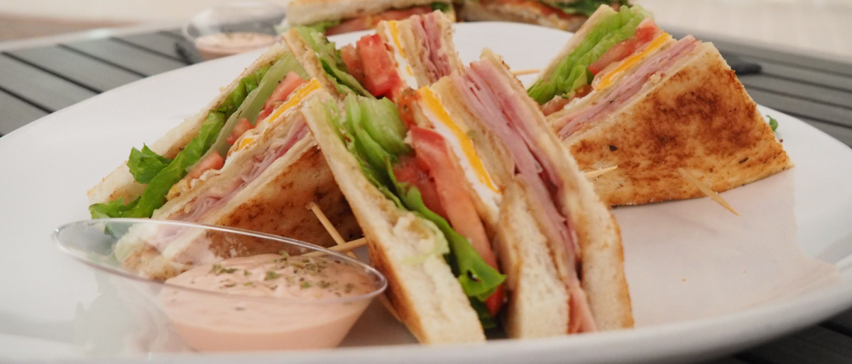 Pizzeria & Snack Bar