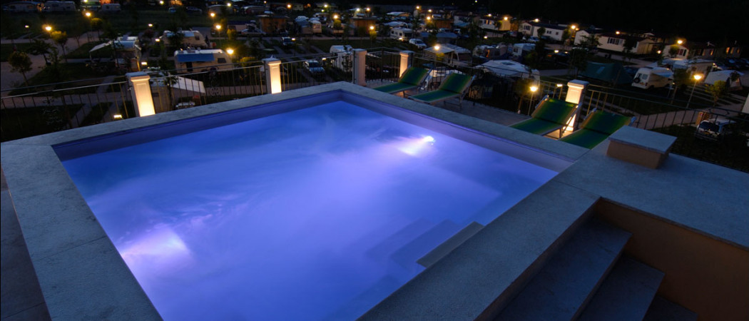 Jacuzzi